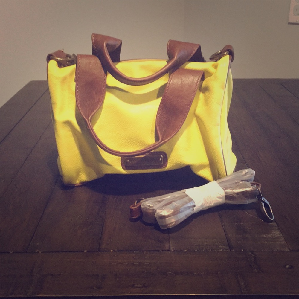 Steve Madden, Small Yellow & Brown Bag